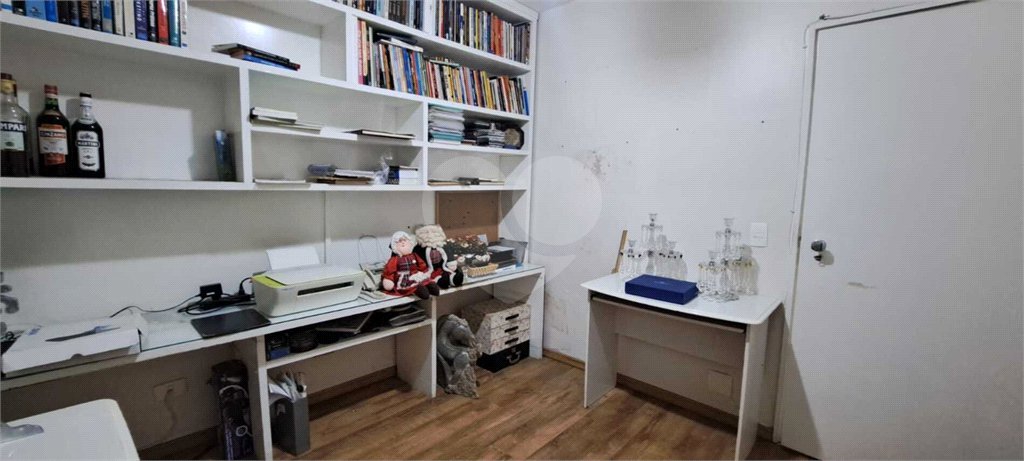 Apartamento à venda com 3 quartos, sendo 1 suíte, em MOEMA, São Paulo, SP