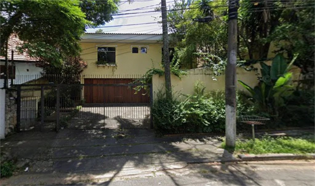 Casa à venda ou para alugar com 3 suítes em Jardim Guedala, São Paulo, SP