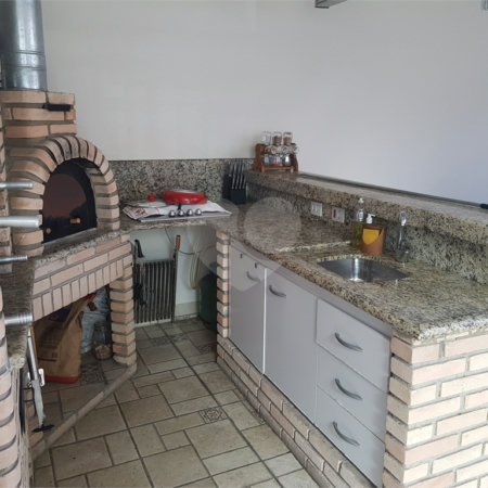 Sobrado à venda com 3 quartos, sendo 1 suíte, em Brooklin, São Paulo, SP