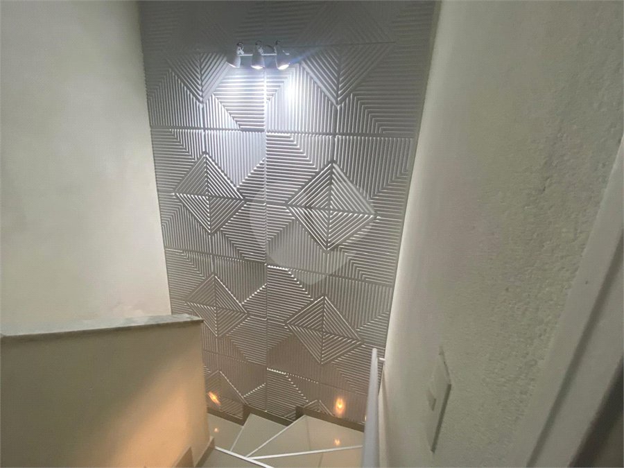Casa à venda com 3 quartos, sendo 1 suíte, no condomínio Village Millano, Mogi das Cruzes - SP