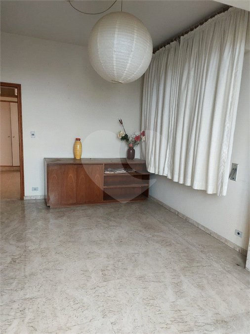 Apartamento à venda com 3 quartos, sendo 1 suíte, em Vila Monumento, São Paulo, SP