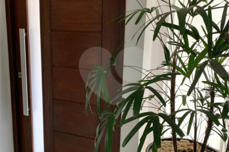 Casa à venda com 2 suítes em Condomínio Loteamento Quadra dos Príncipes, Atibaia, SP