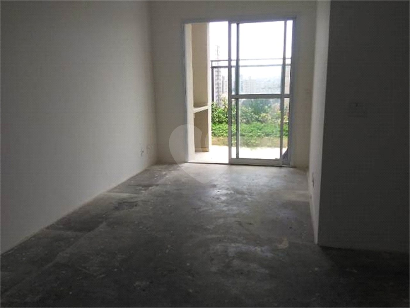 Apartamento à venda com 2 quartos, sendo 1 suíte,  em Vila Paiva, São Paulo, SP