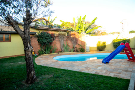 CASA ALTO PADRÃO - BAIRRO NOBRE