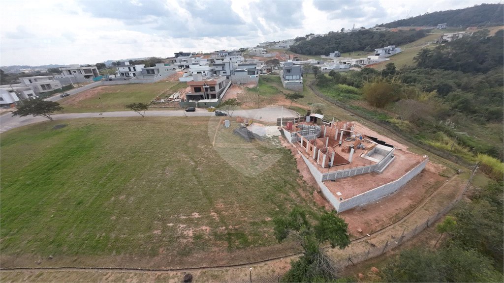 Imperdível! Terreno à Venda no Condomínio Santa Isabel em Louveira