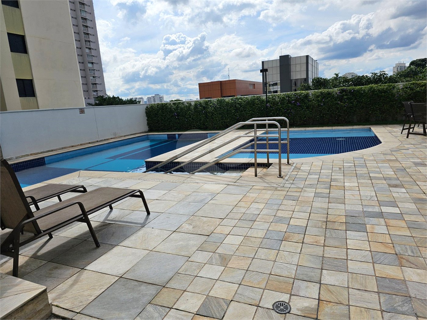 Apartamento à venda com 2 quartos, sendo 1 suíte, em Alto da Boa Vista, São Paulo, SP