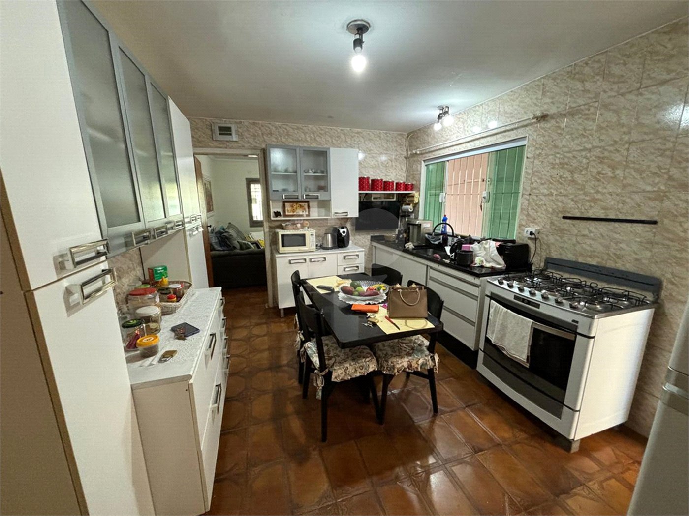 Casa à venda com 3 quartos, sendo 1 suíte, em Jardim Santo Antônio, Salto, SP