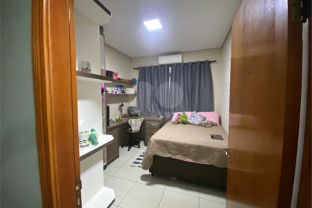 Casa à venda com 2 quartos, sendo 1 suíte, em Jardim Estoril, Ponta Porã, MS