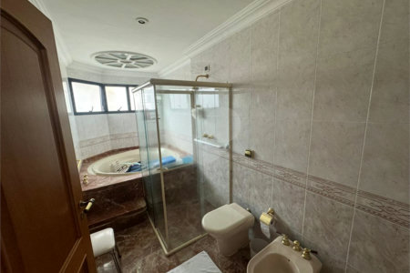 Apartamento à venda com 4 suítes em Água Fria, São Paulo, SP
