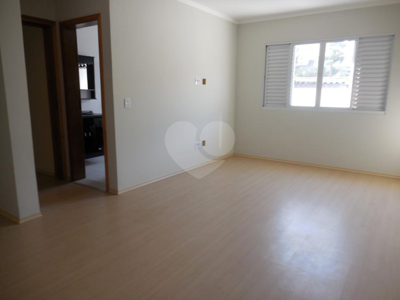 Casa Térrea à venda com 3 suítes em Horto, São Paulo, SP