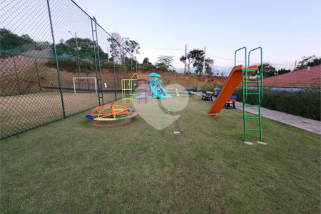 Terreno à venda no condomínio Jardim Primavera, Louveira - SP