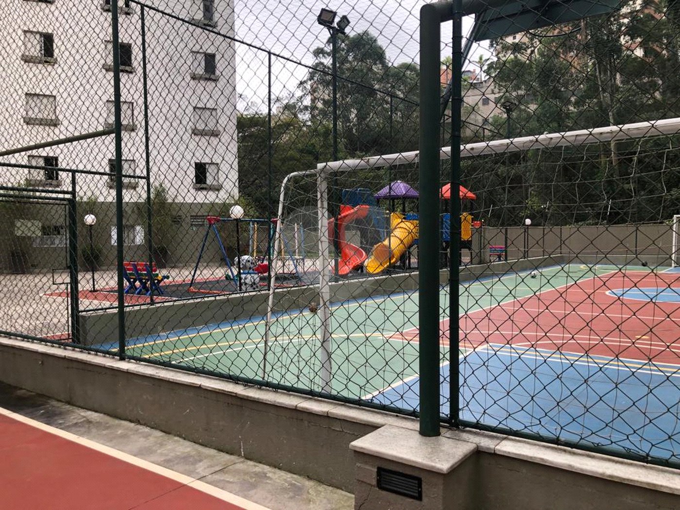 Apartamento à venda com 3 quartos, sendo 1 suíte, em Vila Andrade, São Paulo, SP