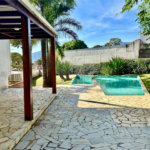 Casa à venda com 3 quartos, sendo 1 suíte, no condomínio Residencial Rio Preto Village, Atibaia - SP