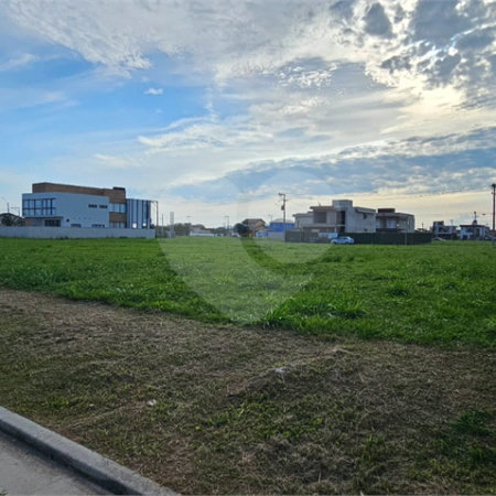 Terreno à venda em Ogiva, Cabo Frio, RJ