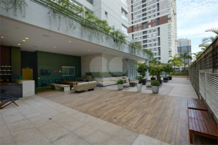 Apartamento à venda com 4 quartos, sendo 2 suítes, em Santo Amaro, São Paulo, SP