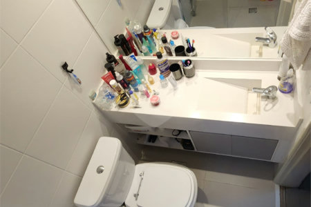 Apartamento à venda com 3 quartos, sendo 1 suíte, em Vila Campestre, São Paulo, SP