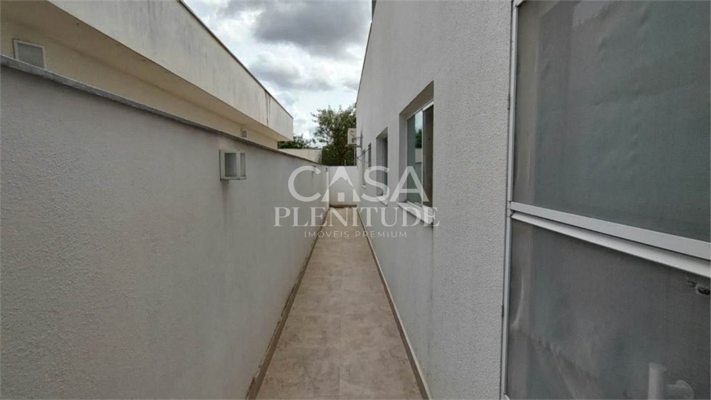 Casa em condomínio à venda com 3 quartos, sendo 1 suíte, em Iporanga, Sorocaba, SP