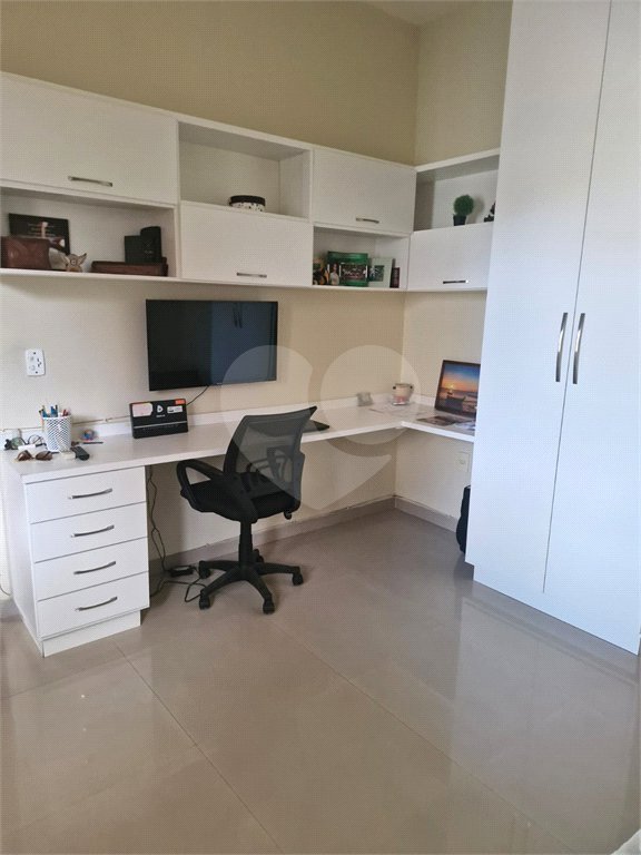 Casa à venda com 3 quartos, sendo 1 suíte, em Peró, Cabo Frio, RJ