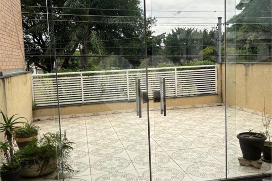 Sobrado à venda com 2 quartos, sendo 1 suíte, em Parque Edu Chaves, São Paulo, SP
