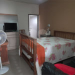 Casa à venda com 3 quartos, sendo 2 suítes, no condomínio Outeiro das Flores, Itupeva - SP
