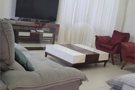 Casa em condomínio à venda com 4 suítes em Guaxinduva, Atibaia, SP