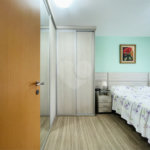 Apartamento à venda com 2 suítes em Vila Scarpelli, Santo André, SP