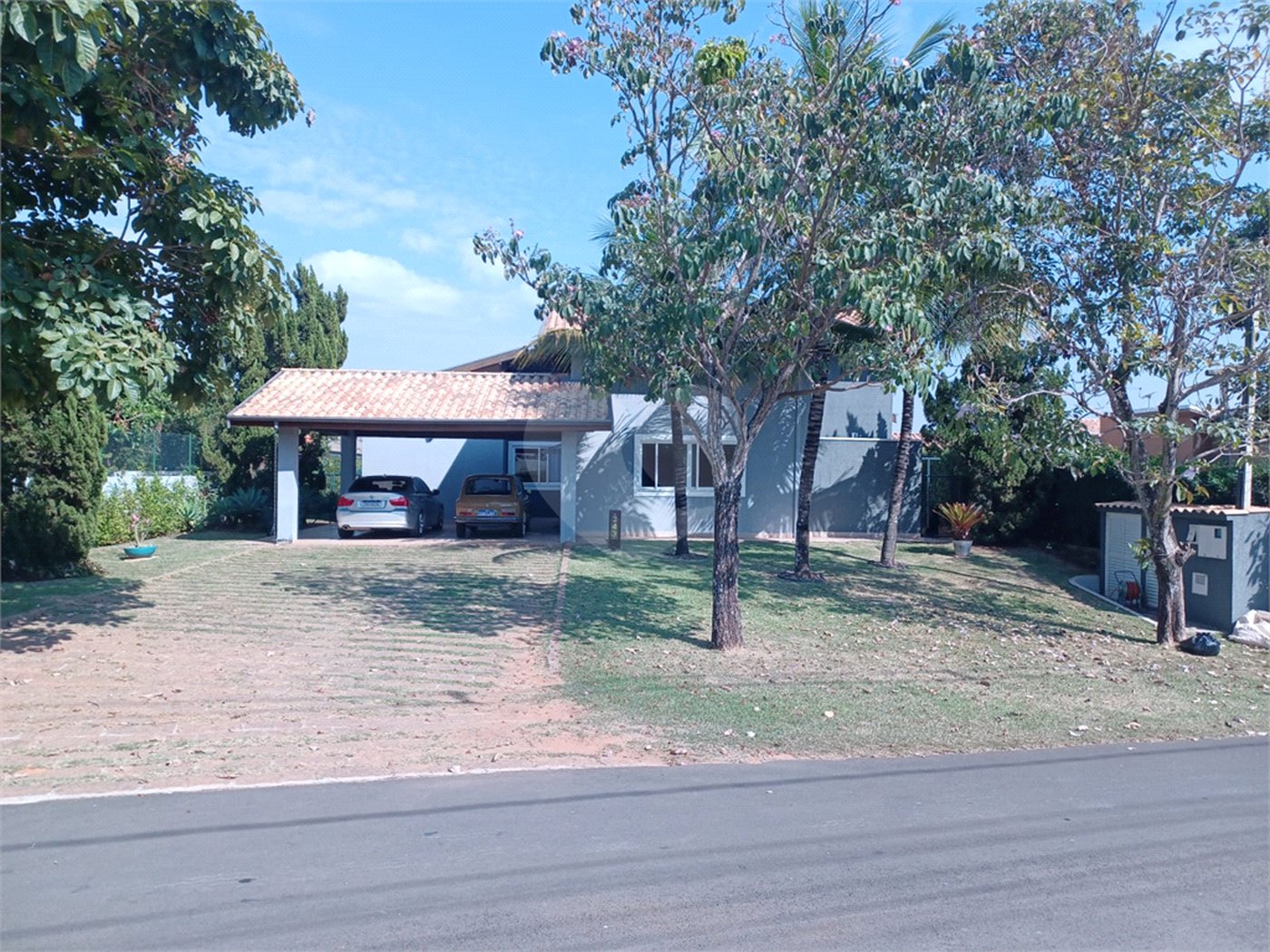 Casa à venda com 2 quartos, sendo 1 suíte, no condomínio Terras de Mont Serrat, Salto - SP
