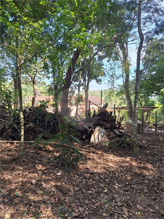 Chácara à venda ou para alugar com 3 quartos, sendo 1 suíte,  em Parque Residencial Itapeti, Mogi das Cruzes, SP