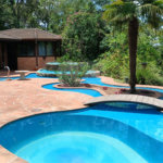 Casa à venda com 4 suítes no condomínio Sausalito, Mairiporã - SP