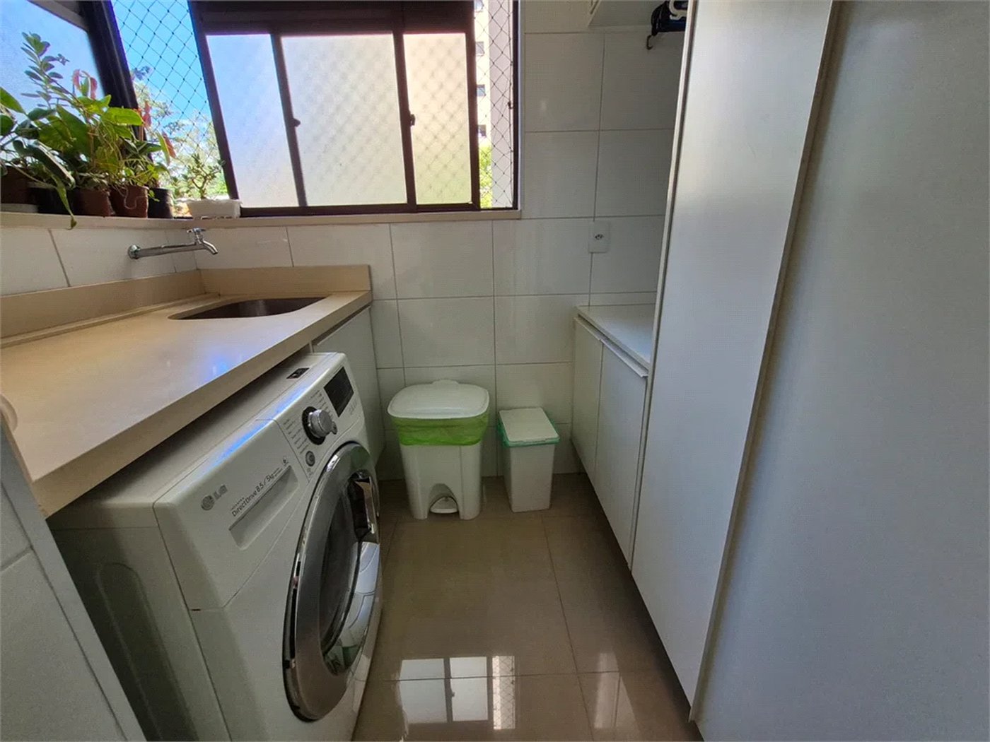 Apartamento à venda com 3 quartos, sendo 2 suítes,  em Jardim Bonfiglioli, São Paulo, SP