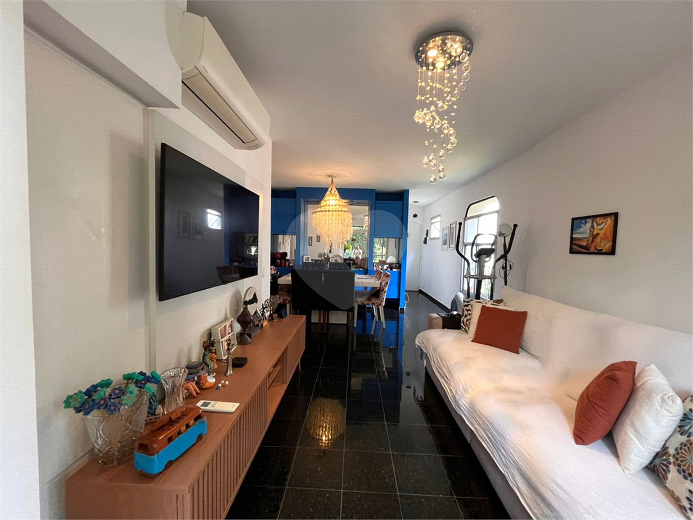 Apartamento à venda com 3 quartos, sendo 1 suíte, em Santa Cecília, São Paulo, SP