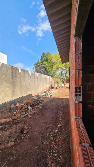Casa à venda com 3 quartos, sendo 1 suíte, em Vila Áurea, Ponta Porã, MS
