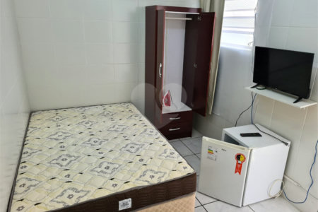 Casa à venda com 6 quartos, sendo 3 suítes, em Parque Jabaquara, São Paulo, SP