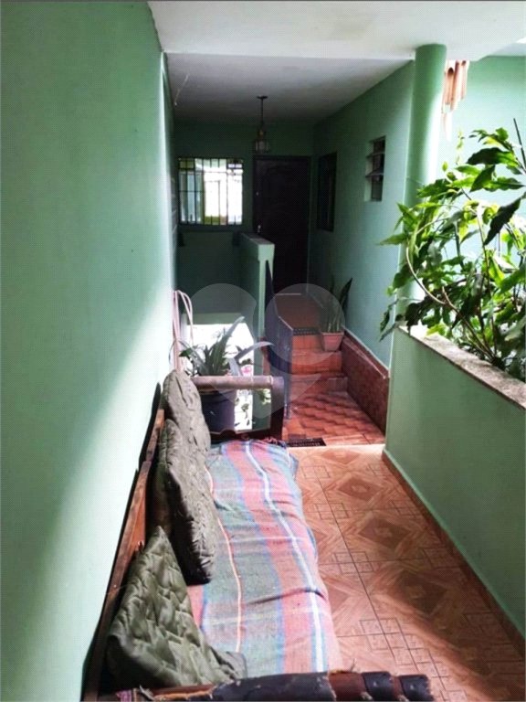 Casa de Vila à venda com 3 quartos em Jardim São Roque, São Paulo, SP