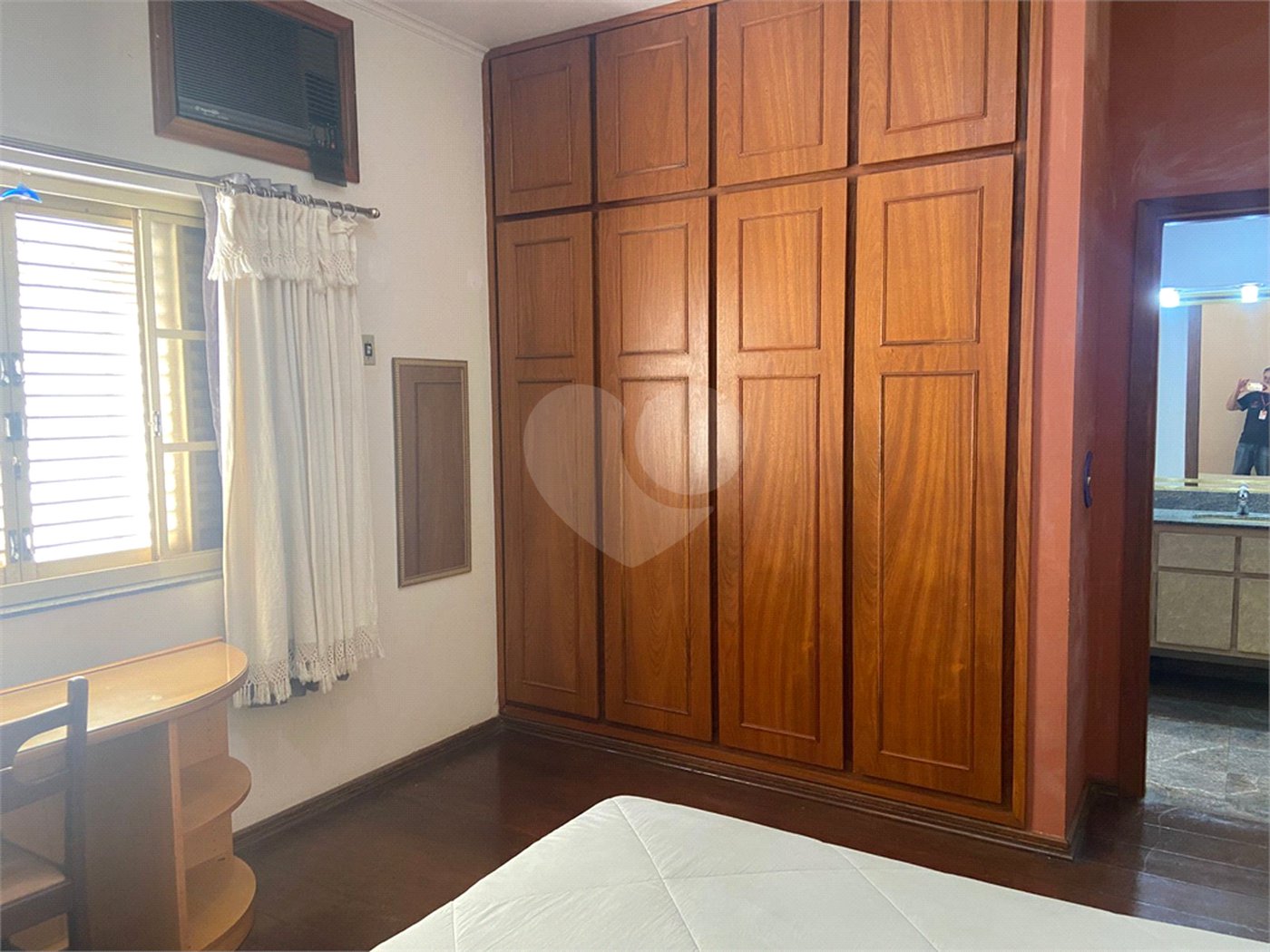 Casa à venda com 3 suítes em Jardim Primavera, Araraquara, SP