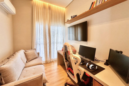 Apartamento à venda com 3 suítes em Santo Amaro, São Paulo, SP