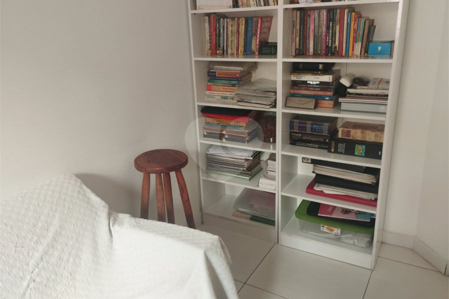 Casa à venda com 5 quartos, sendo 1 suíte, em Vila Medeiros, São Paulo, SP