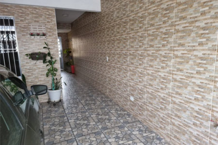 Sobrado à venda com 3 quartos, sendo 1 suíte,  em Jardim Campo Limpo, São Paulo, SP