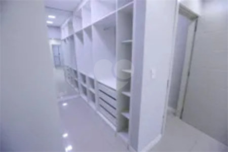 Casa à venda com 3 suítes em Jardim Santo Elias, São Paulo, SP