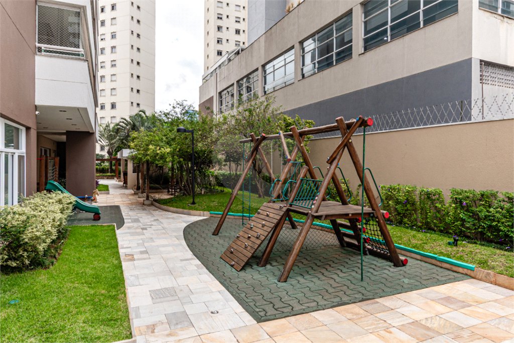 Apartamento à venda com 3 suítes em Brooklin, São Paulo, SP