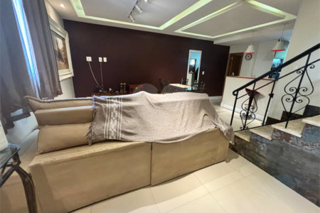 Casa de Vila à venda com 3 quartos, sendo 2 suítes, em Tijuca, Rio de Janeiro, RJ