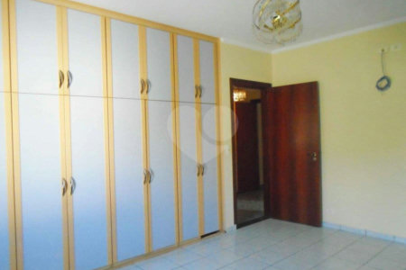 Casa Térrea à venda com 3 suítes em Jardim Petrópolis, São Paulo, SP
