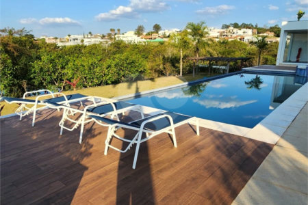 Casa à venda com 4 suítes no condomínio Village Ipanema 1, Araçoiaba da Serra - SP