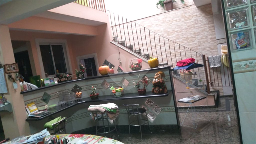 Sobrado à venda com 6 quartos, sendo 1 suíte,  no Brasilândia, São Paulo, SP