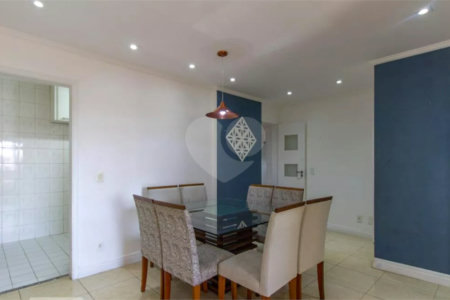 Apartamento à venda com 3 quartos, sendo 1 suíte,  em Vila Regente Feijó, São Paulo, SP