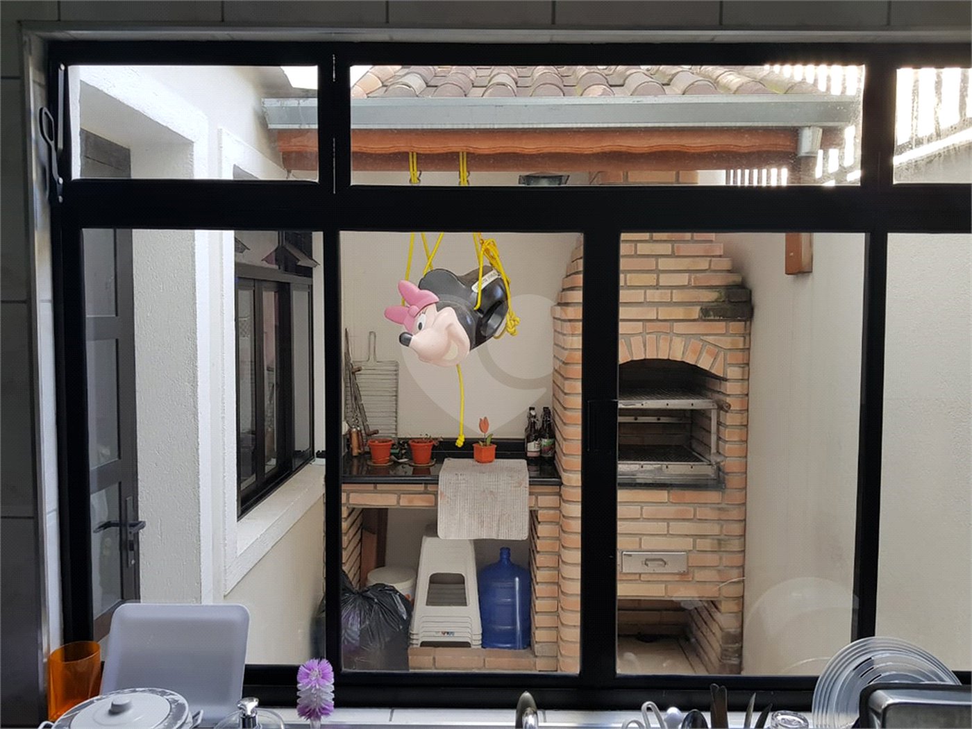 Casa à venda com 3 quartos, sendo 1 suíte, no condomínio Res Azaléias, São Paulo - SP