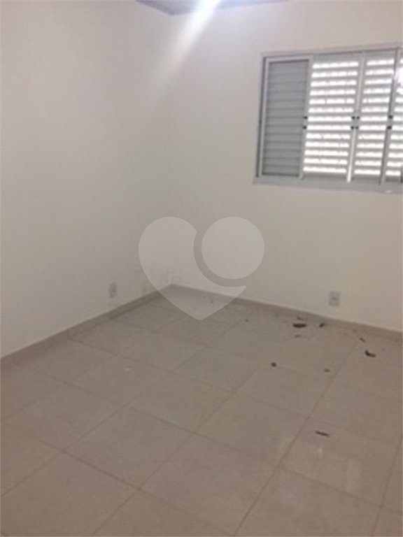 Sobrado à venda com 6 quartos, sendo 4 suítes,  em Jardim Ester, São Paulo, SP