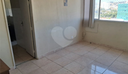Apartamento à venda com 2 quartos em Praça da Bandeira, Rio de Janeiro, RJ