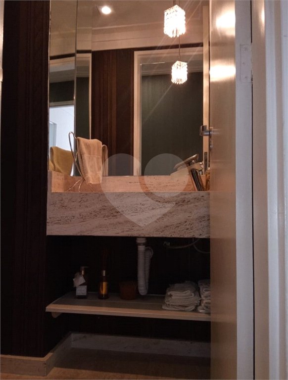 Apartamento à venda com 3 suítes em Vila Suzana, São Paulo, SP
