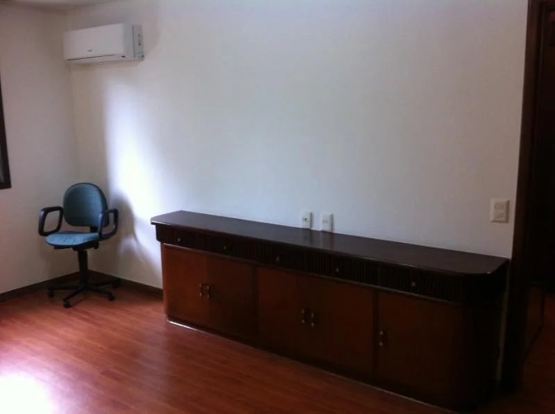 Apartamento à venda com 4 suítes em Real Parque, São Paulo, SP